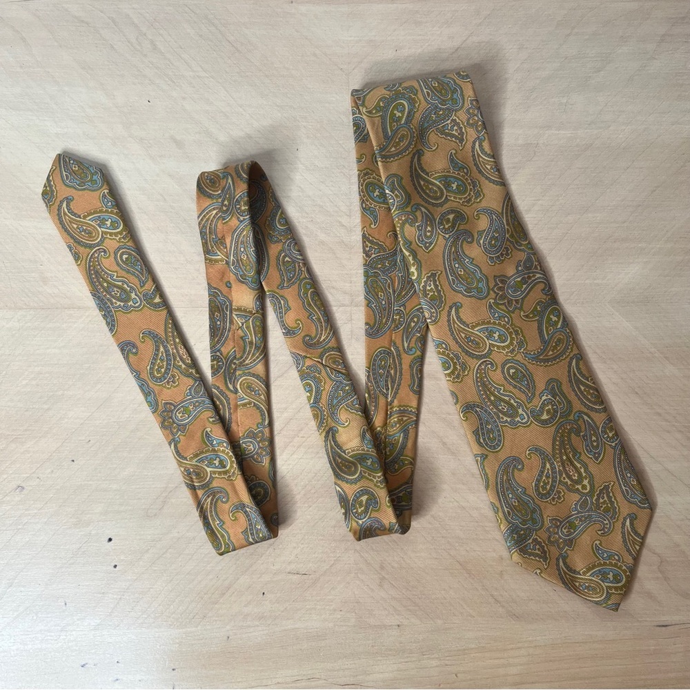 Etro Paisley Tie in Orange and Green Silk Tie 4" Width Muted Colors Autumnal